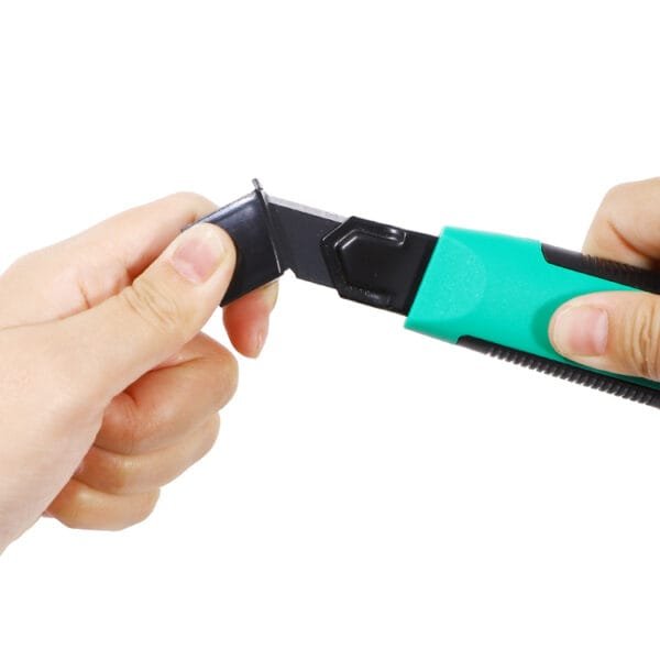 Key Features of a Shortcut Utility Knife