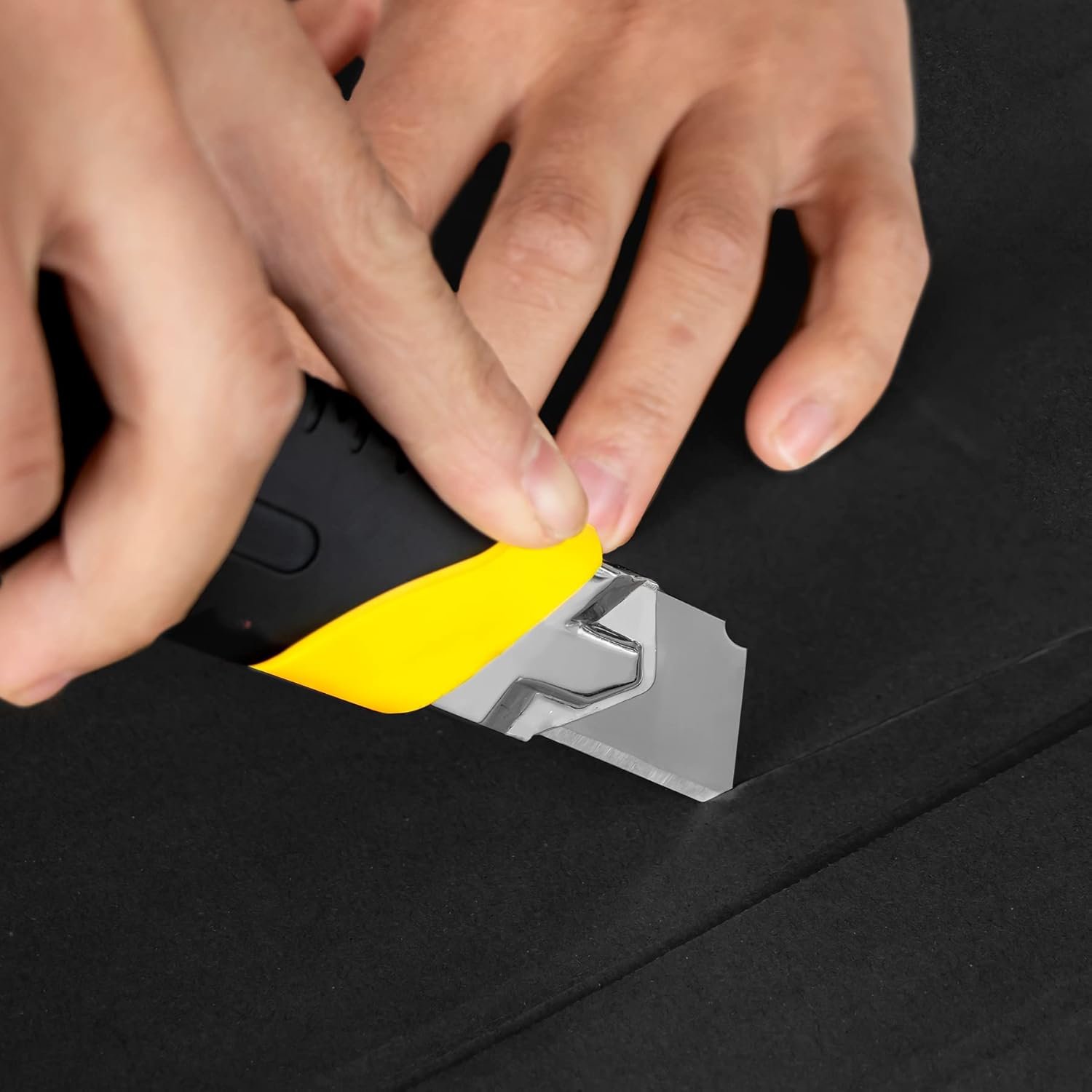 UTILITY KNIFE