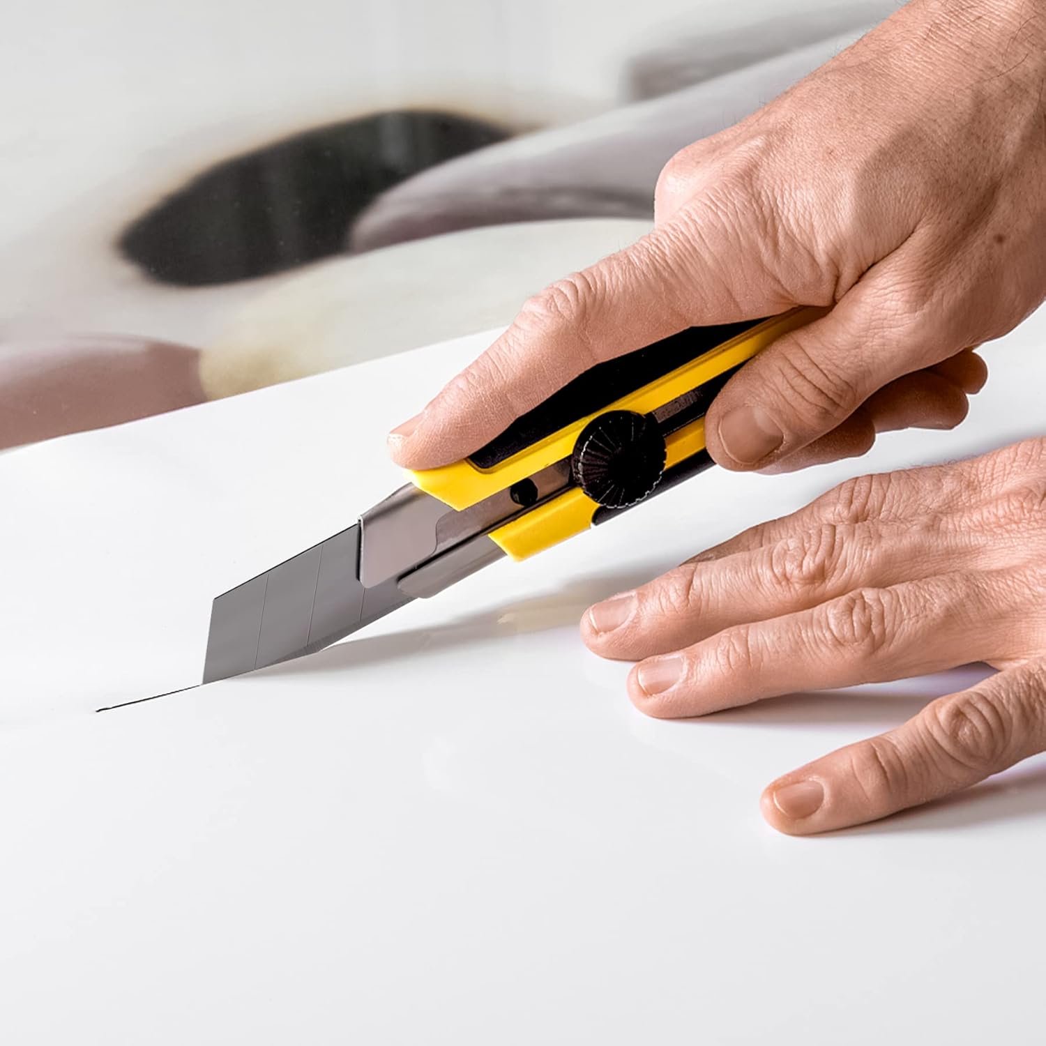 gravity utility knives
